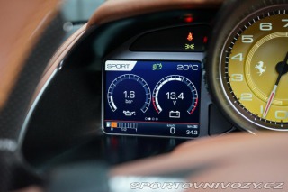 Ferrari 812 GTS AFS CarPlay Záruka PD 2022