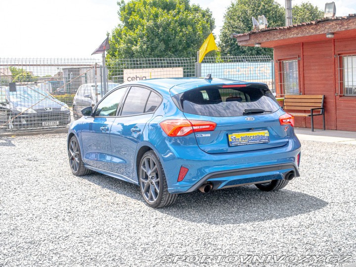 Ford Focus ST 2.3Ti 206 kW ZÁRUKA 5 LET 2022