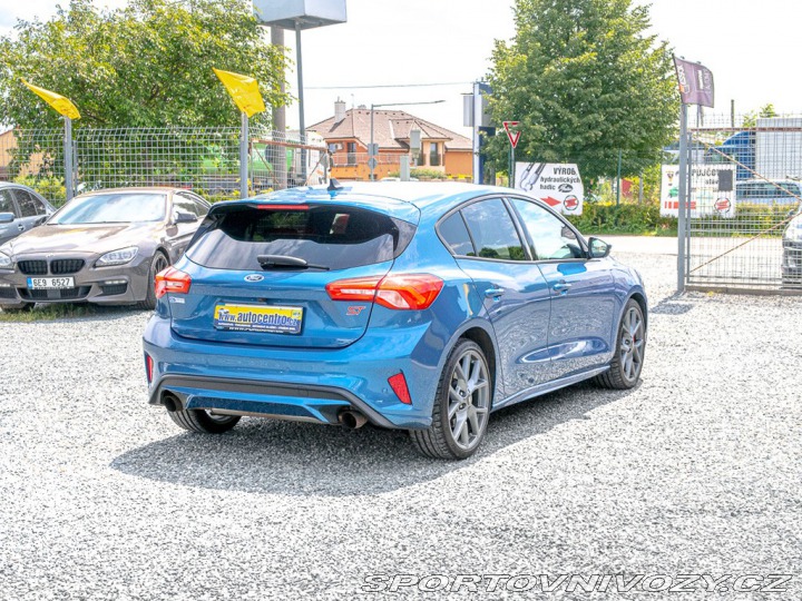 Ford Focus ST 2.3Ti 206 kW ZÁRUKA 5 LET 2022