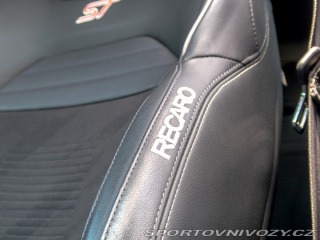 Ford Focus ST 2.3Ti 206 kW ZÁRUKA 5 LET 2022