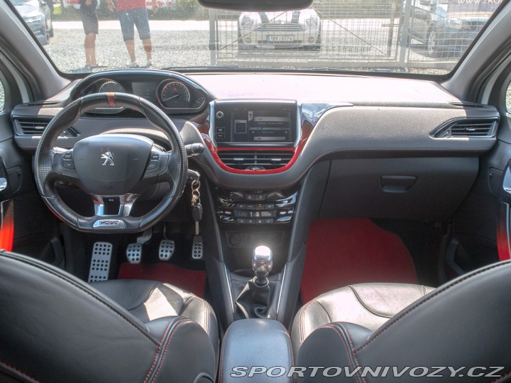Peugeot 208 GTi 1.6T 147 kW HiFi JBL 2013