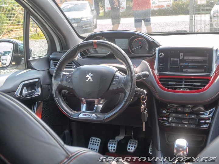 Peugeot 208 GTi 1.6T 147 kW HiFi JBL 2013
