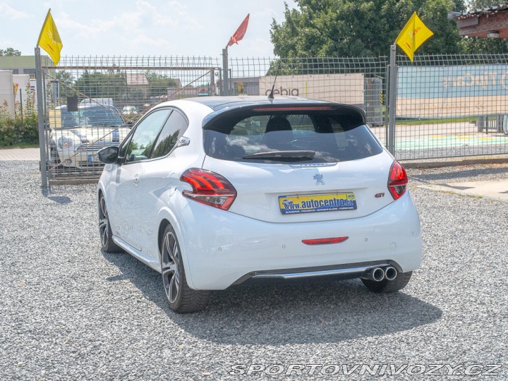 Peugeot 208 GTi 1.6T 147 kW HiFi JBL 2013