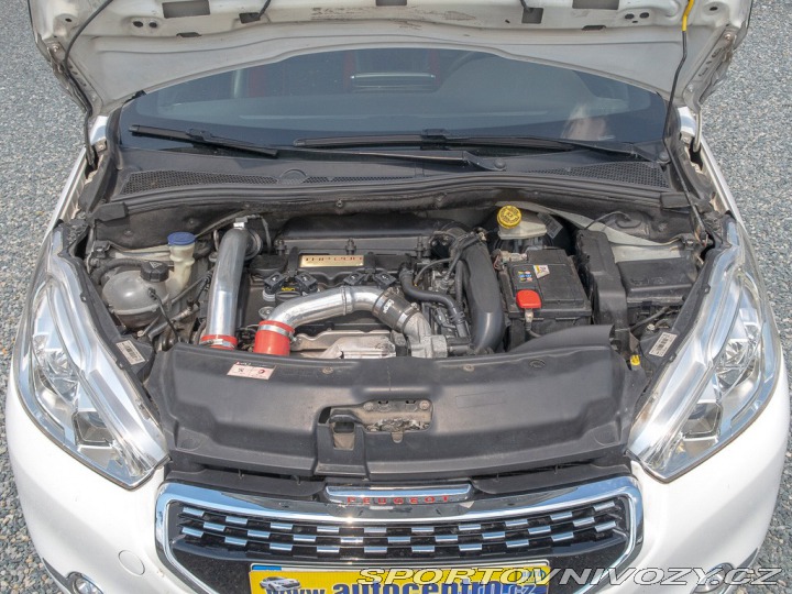 Peugeot 208 GTi 1.6T 147 kW HiFi JBL 2013