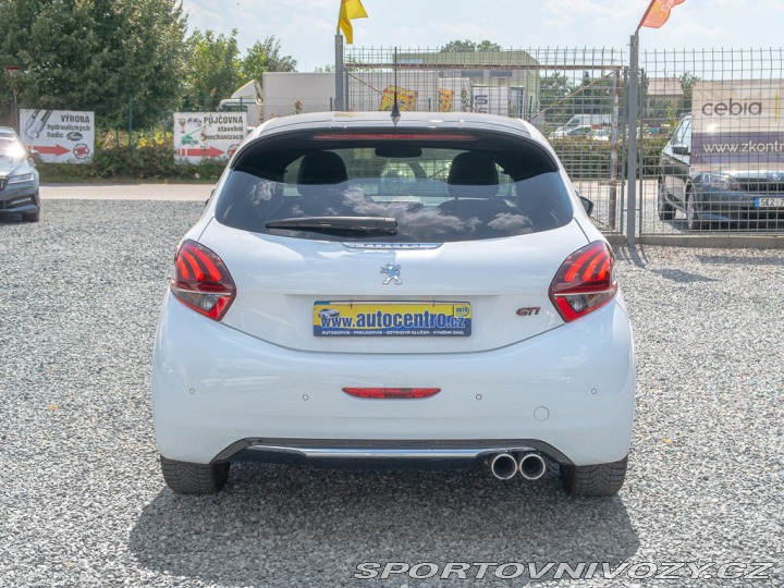 Peugeot 208 GTi 1.6T 147 kW HiFi JBL 2013