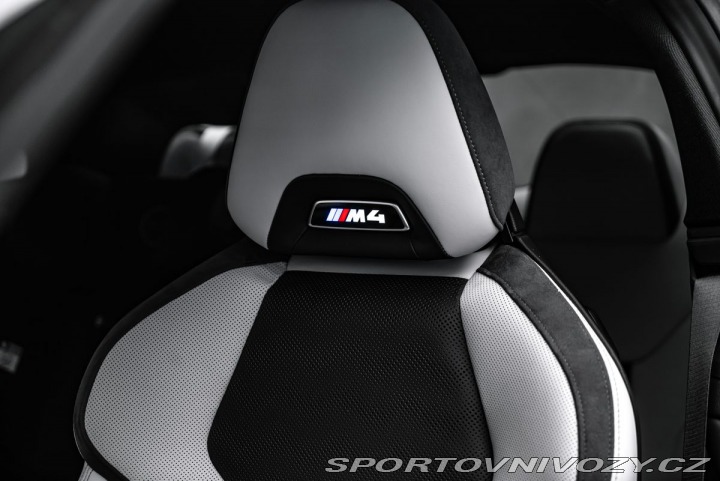 BMW M4 3,0 Competition 1800