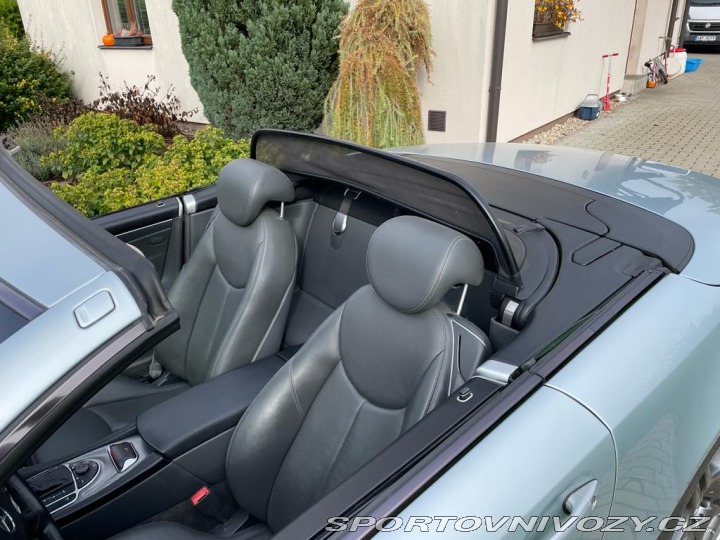 Mercedes-Benz SL 500 R230 V8 AMG 225kw 2003