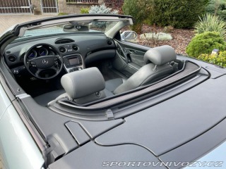 Mercedes-Benz SL 500 R230 V8 AMG 225kw 2003
