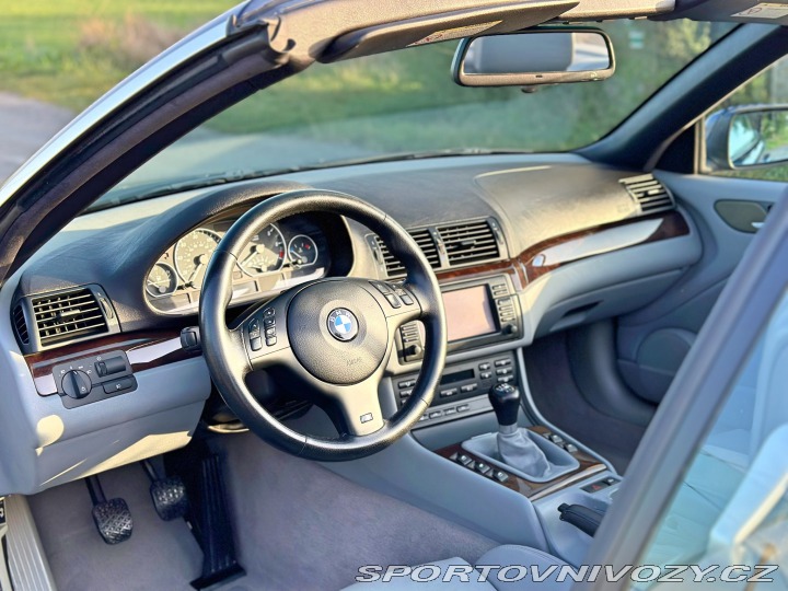 BMW 3 330Ci (E46) | 6st. manuál 2004