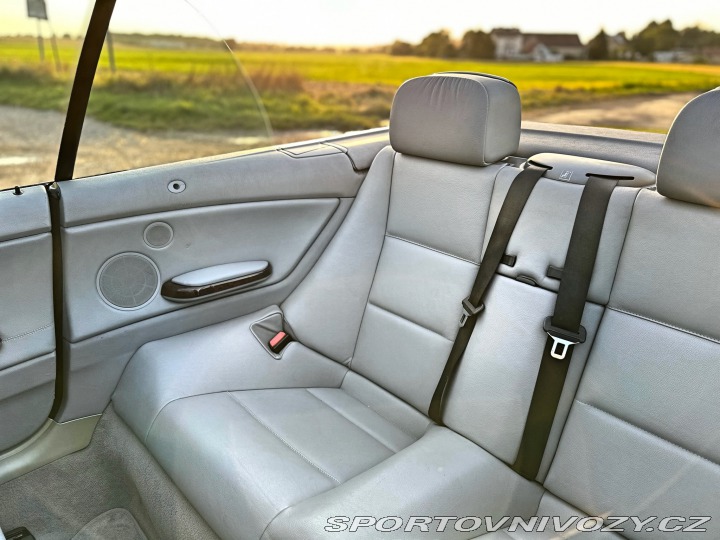 BMW 3 330Ci (E46) | 6st. manuál 2004