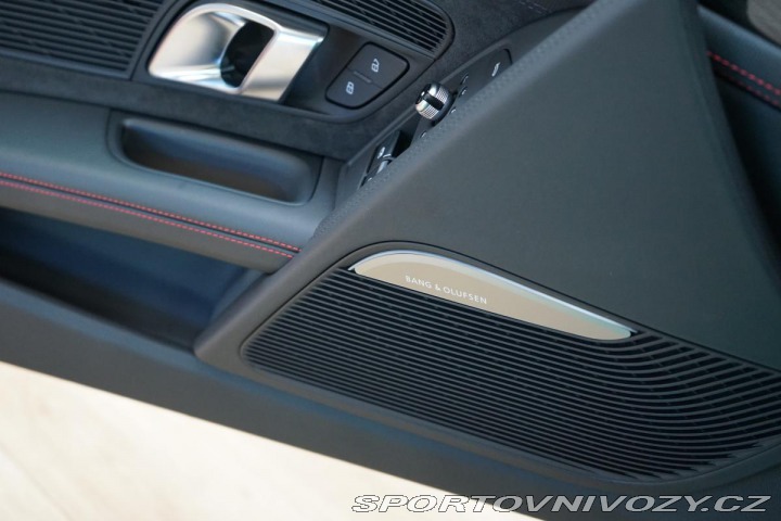 Audi R8 GT RWD 1 of 333 Carbon B& 2024