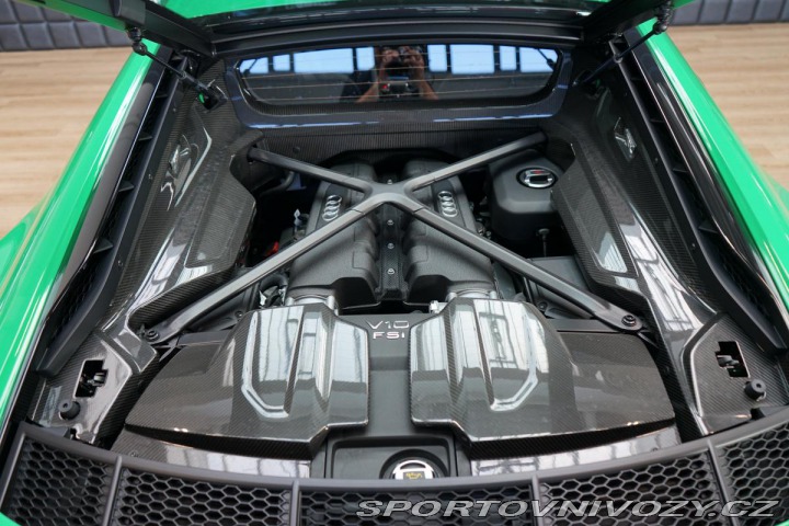 Audi R8 GT RWD 1 of 333 Carbon B& 2024