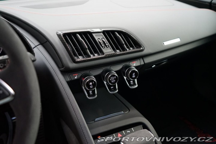 Audi R8 GT RWD 1 of 333 Carbon B& 2024
