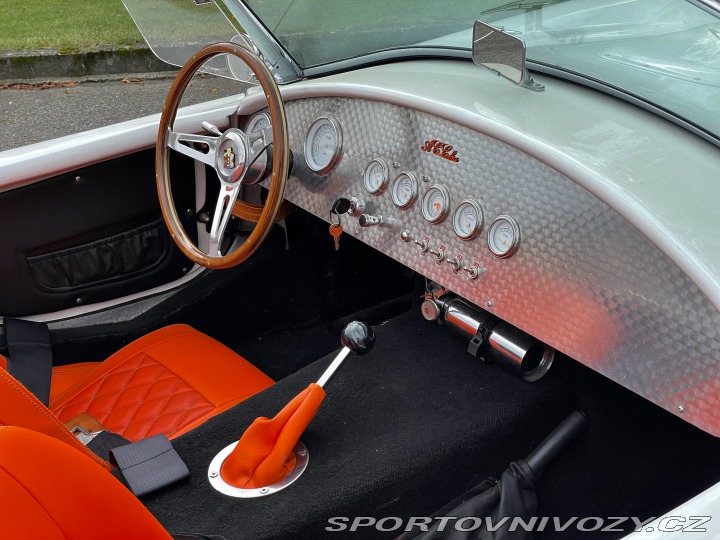 Cobra 427 2011
