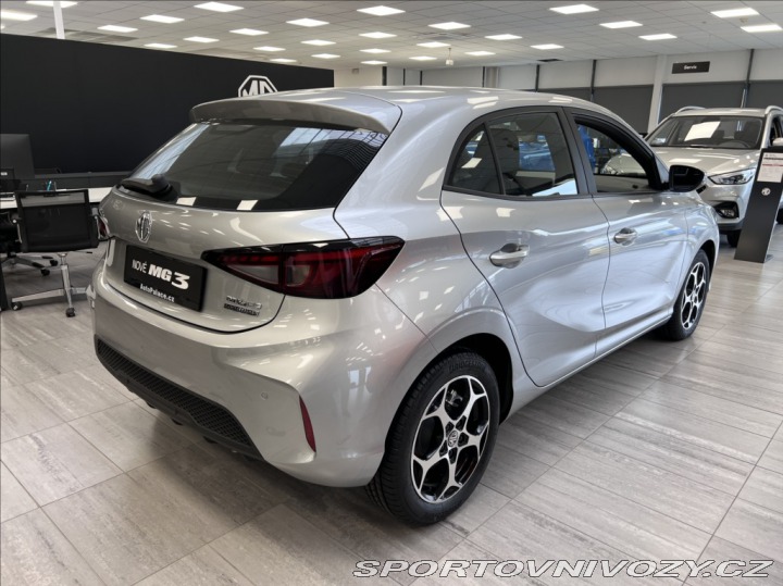 MG Ostatní modely MG3 1.5 T HYBRID+ Emotion 2024