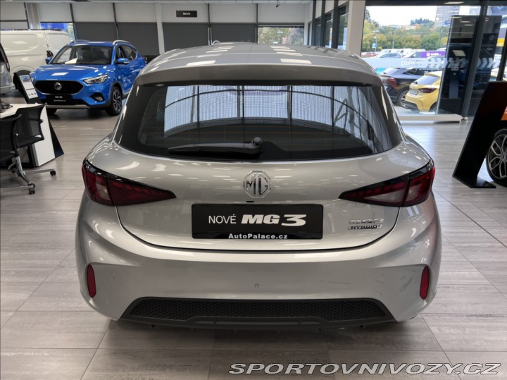 MG Ostatní modely MG3 1.5 T HYBRID+ Emotion 2024