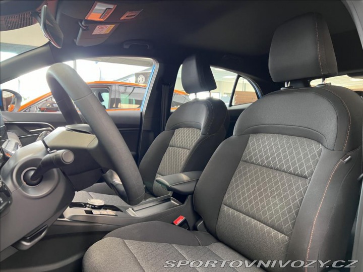 MG Ostatní modely MG3 1.5 T HYBRID+ Emotion 2024