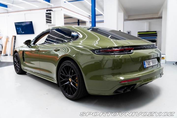 Porsche Panamera Turbo V8 2018