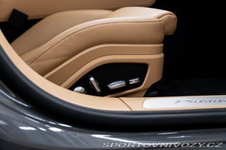 Porsche Panamera Turbo V8 2018