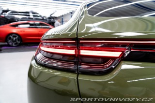 Porsche Panamera Turbo V8 2018