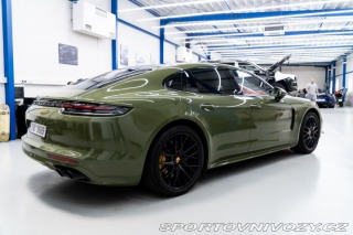 Porsche Panamera Turbo V8 2018