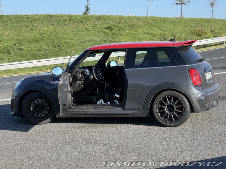 Mini Cooper John Cooper Works 2015