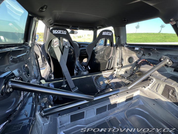 Mini Cooper John Cooper Works 2015