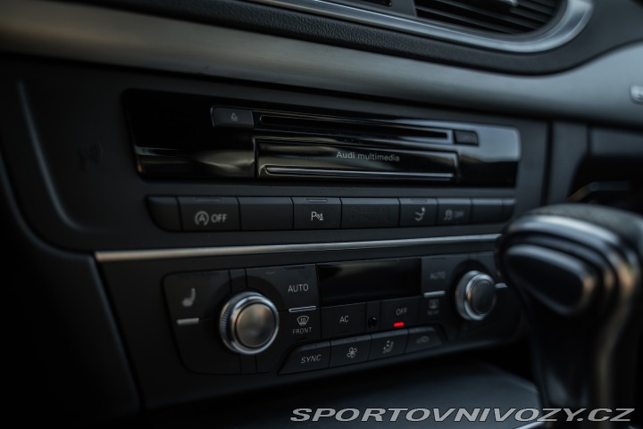 Audi A7 3.0 TFSI S7 look 2012