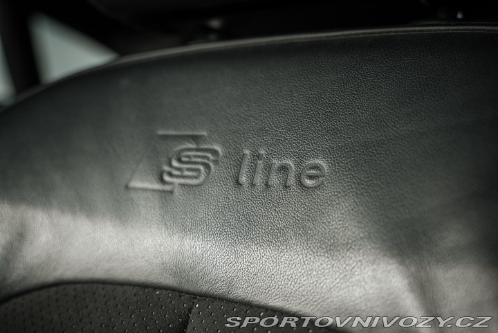 Audi A7 3.0 TFSI S7 look 2012