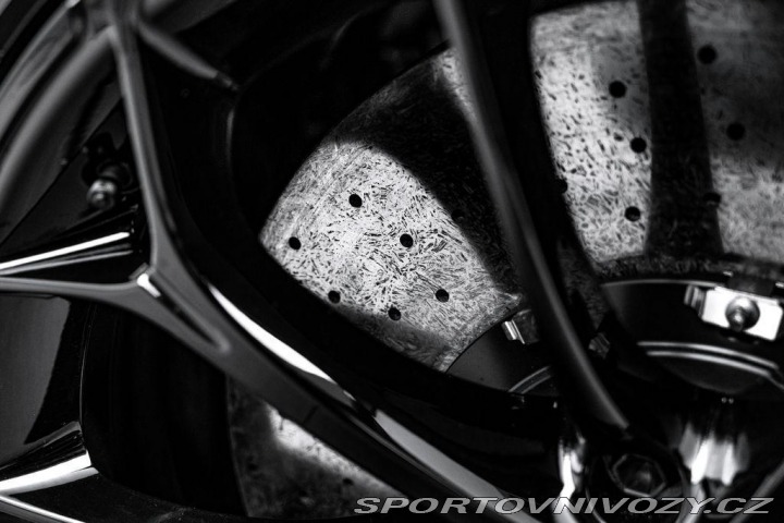 McLaren Artura Artura Performance 2024