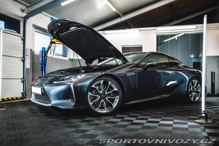 Lexus LC 500 2017