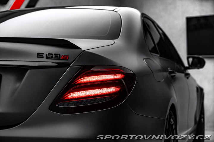 Mercedes-Benz E 2018