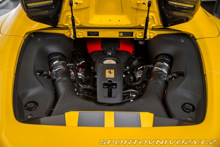 Ferrari F8 Spider/Gaillo Triplo Stra 1800