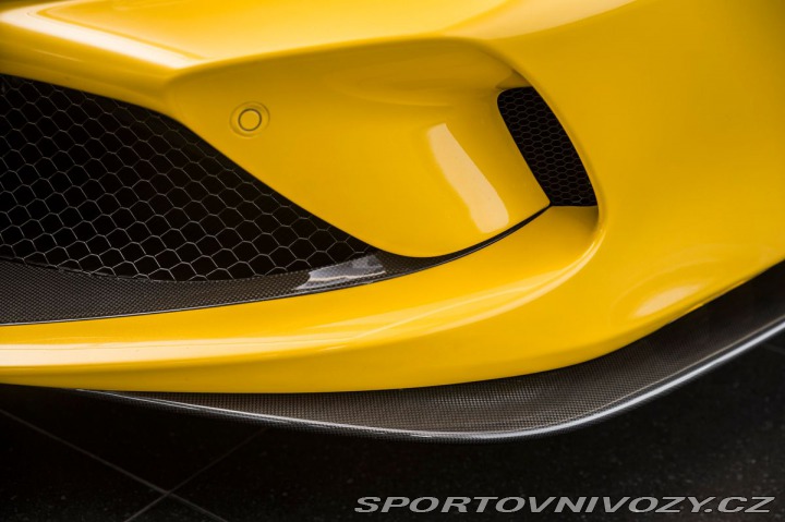 Ferrari F8 Spider/Gaillo Triplo Stra 1800