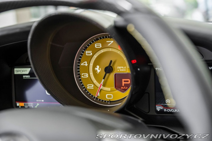 Ferrari F8 Spider/Gaillo Triplo Stra 2023