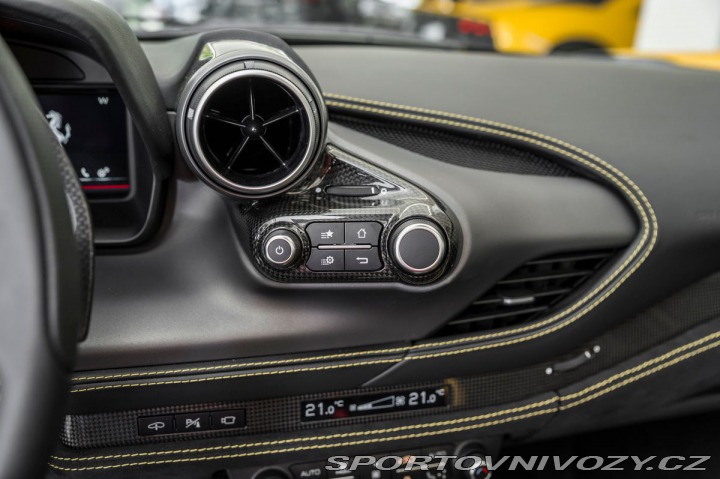 Ferrari F8 Spider/Gaillo Triplo Stra 2023