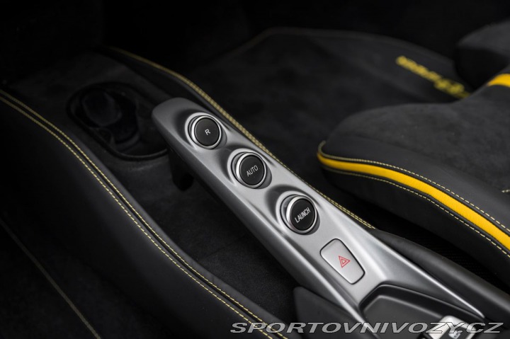 Ferrari F8 Spider/Gaillo Triplo Stra 1800