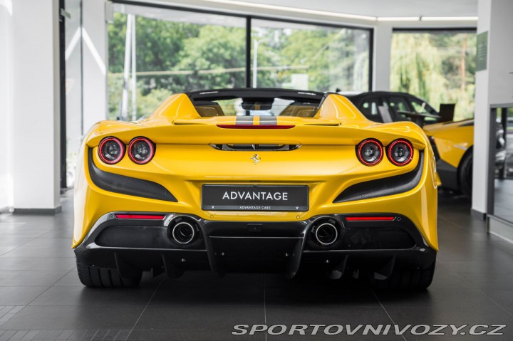 Ferrari F8 Spider/Gaillo Triplo Stra 1800