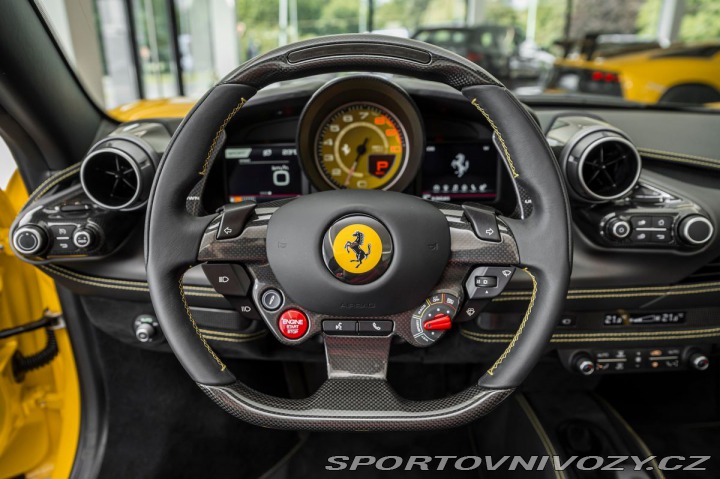 Ferrari F8 Spider/Gaillo Triplo Stra 1800