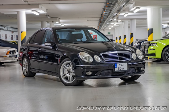 Mercedes-Benz E 55 AMG kompresor (W211) 2004