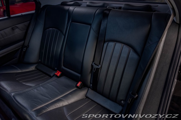 Mercedes-Benz E 55 AMG kompresor (W211) 2004
