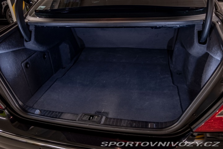 Mercedes-Benz E 55 AMG kompresor (W211) 2004