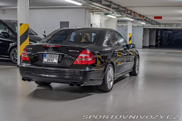 Mercedes-Benz E 55 AMG kompresor (W211) 2004