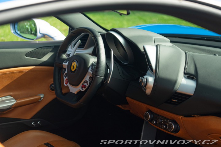 Ferrari 488 GTB 70° ANNIVERSARIO TAILOR MADE COLLECT 2017