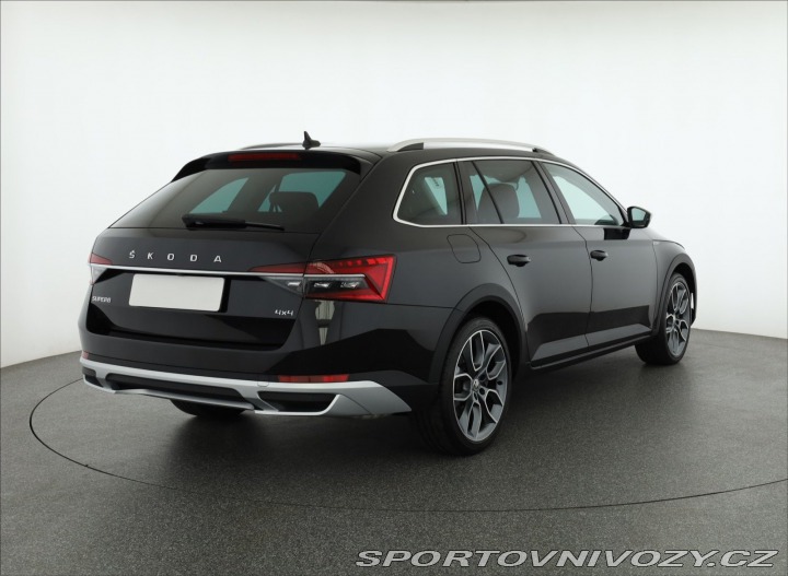 Škoda Superb Scout 2.0 TSI 2023