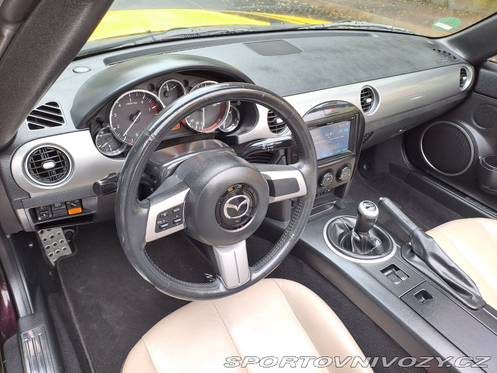Mazda MX-5 Mazda mx5,2.0i,118kW,6-Q 2007