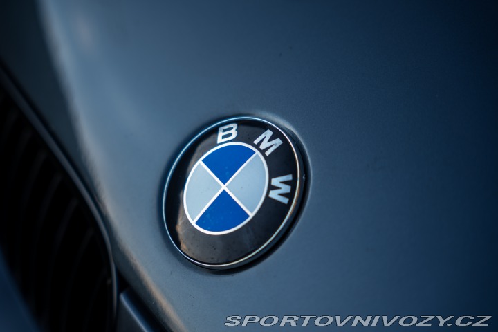 BMW M5  2006