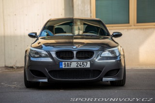 BMW M5  2006