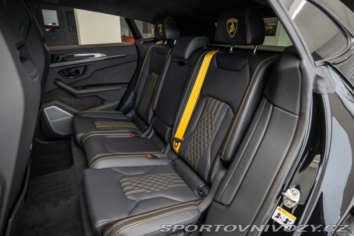 Lamborghini Urus SE 1800