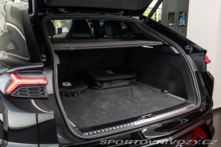 Lamborghini Urus SE 1800
